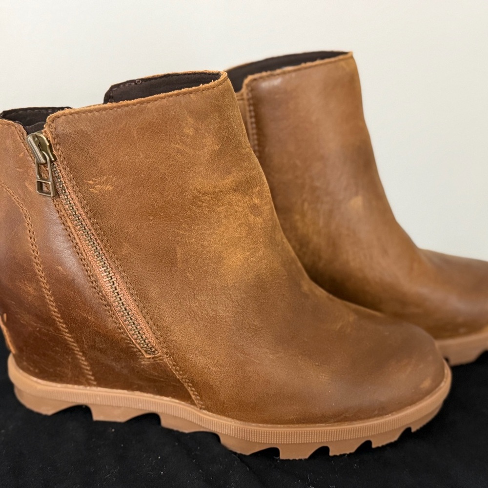 Sorel Brown Leather Ankle Boots - Picture 3 of 6